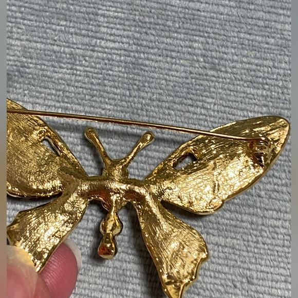Vintage cloisonne’ enameled wings butterfly golden broach, C clasp 2.5“ x 1.5“ - Picture 8 of 11